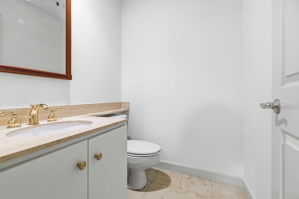 416 Commonwealth Ave #312, Boston, MA Photo #13
