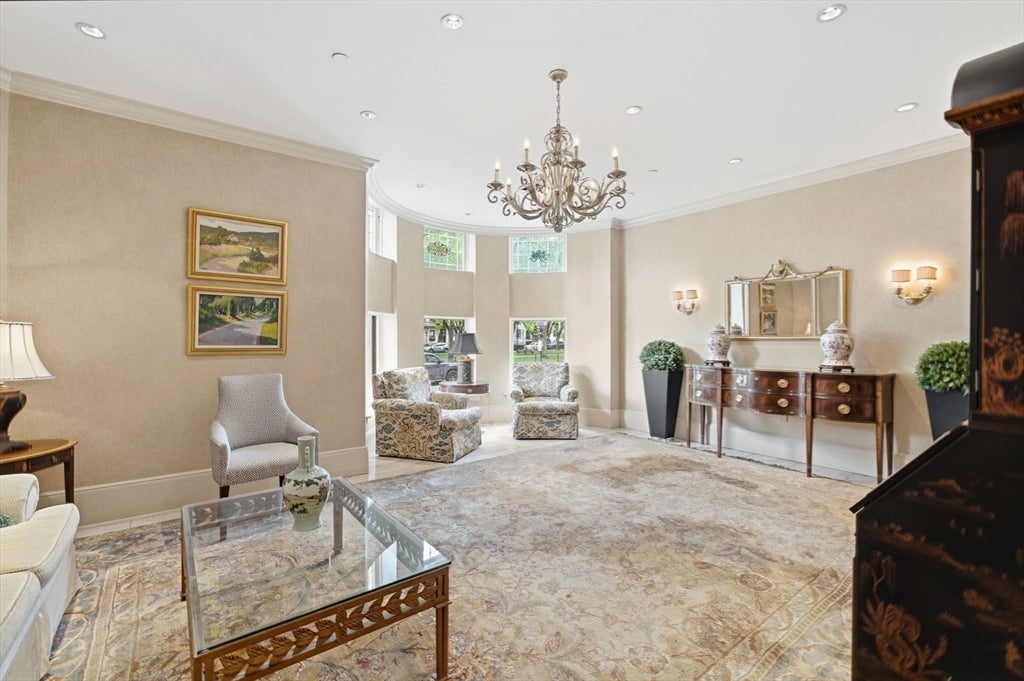 416 Commonwealth Ave #312, Boston, MA Photo #19