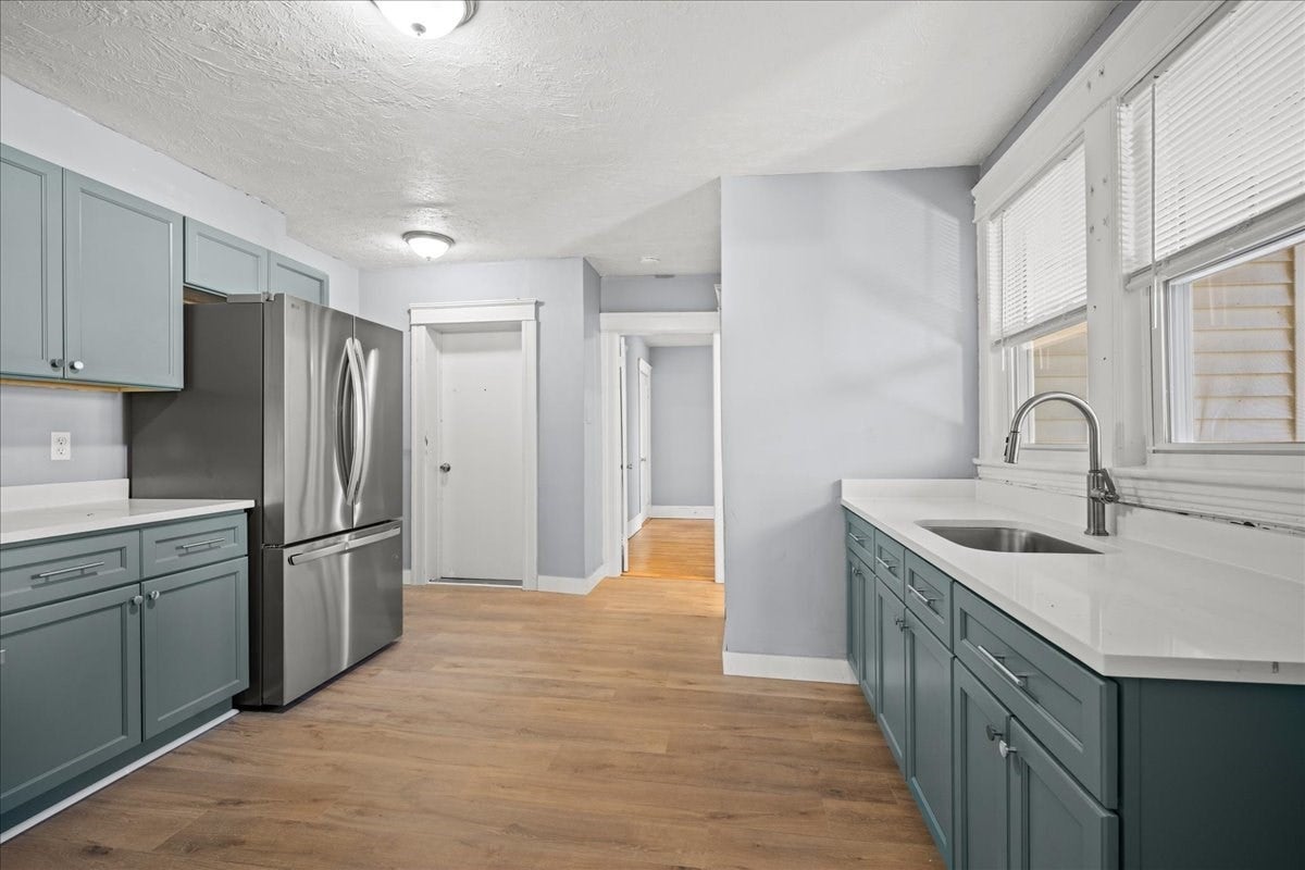 15 Circuit Ave E AVE #2R, Worcester, MA, 15 Circuit Ave E AVE #2R, Worcester, MA Photo #6