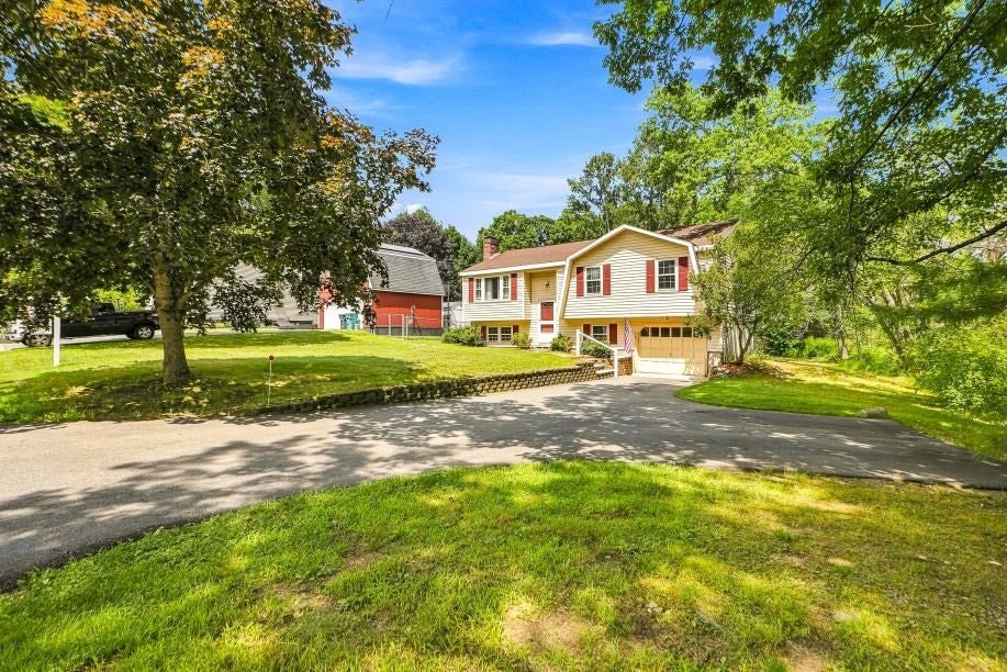 4 Picadilly St, Upton, MA, 4 Picadilly St, Upton, MA Photo #2
