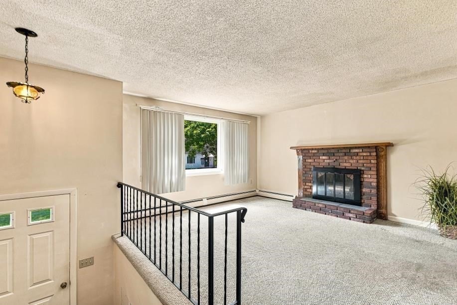 4 Picadilly St, Upton, MA, 4 Picadilly St, Upton, MA Photo #7