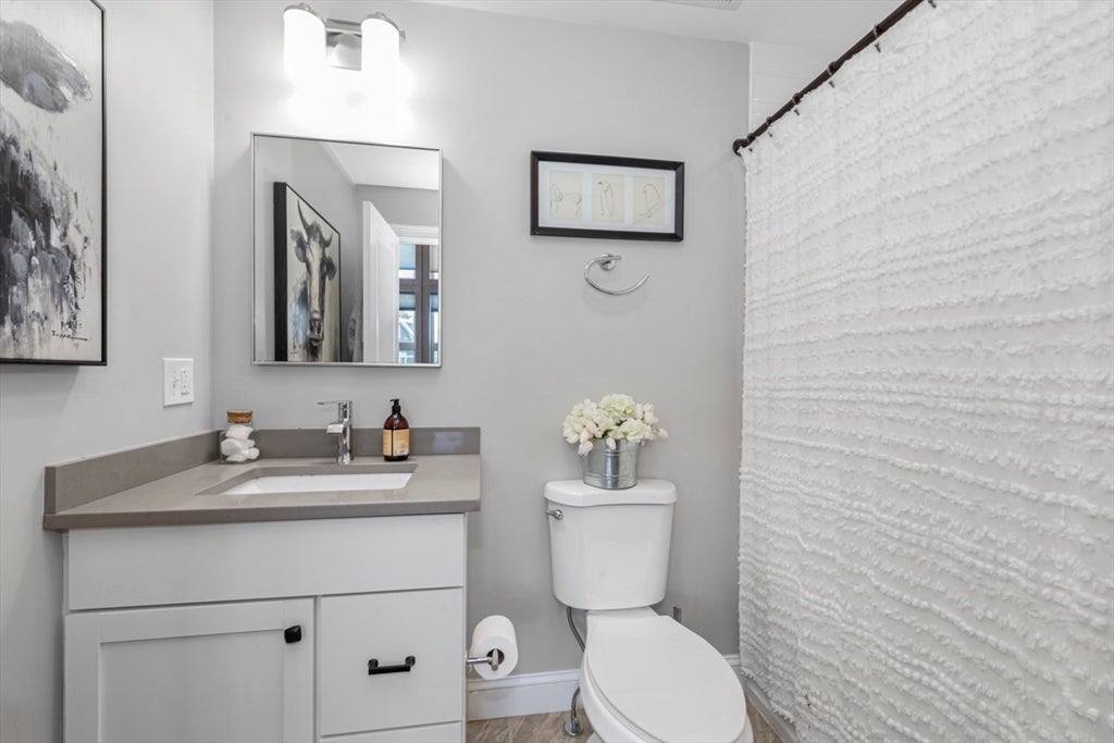 60 Hermon St #3, Winthrop, MA Photo #10