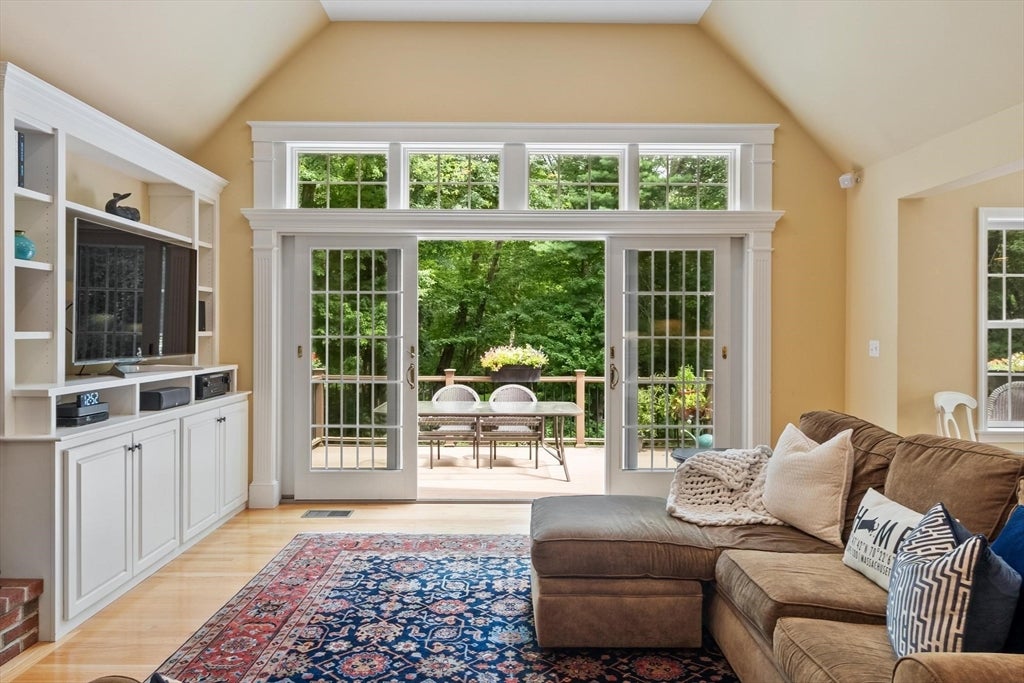 17 Townsend Road, Lynnfield, MA, 17 Townsend Road, Lynnfield, MA Photo #9