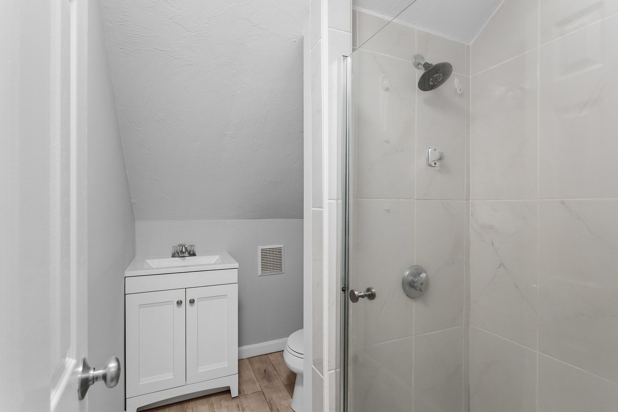 28 Windsor St, Everett, MA, 28 Windsor St, Everett, MA Photo #33