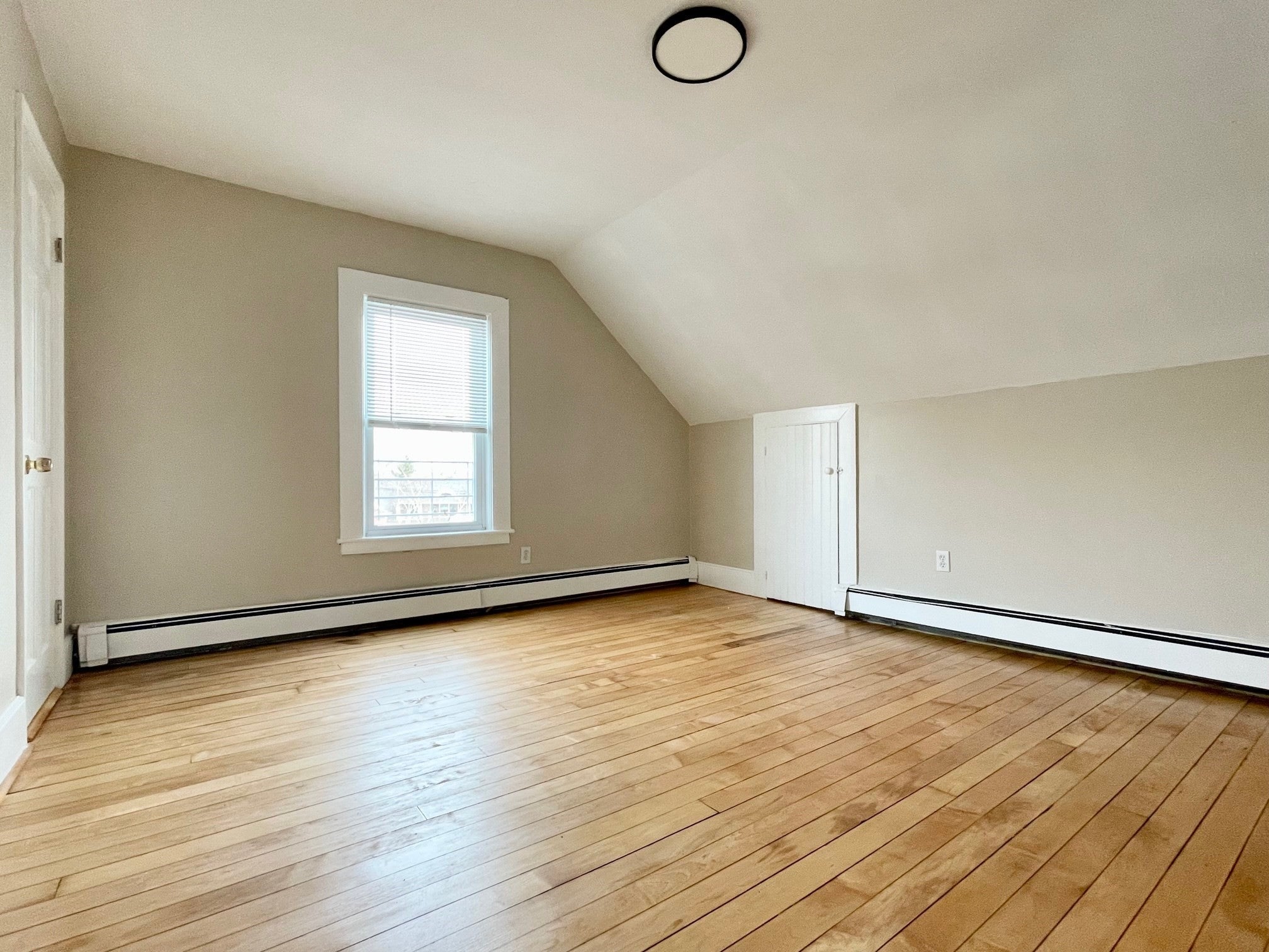 4 Loring Ave #3, Salem, MA Photo #5