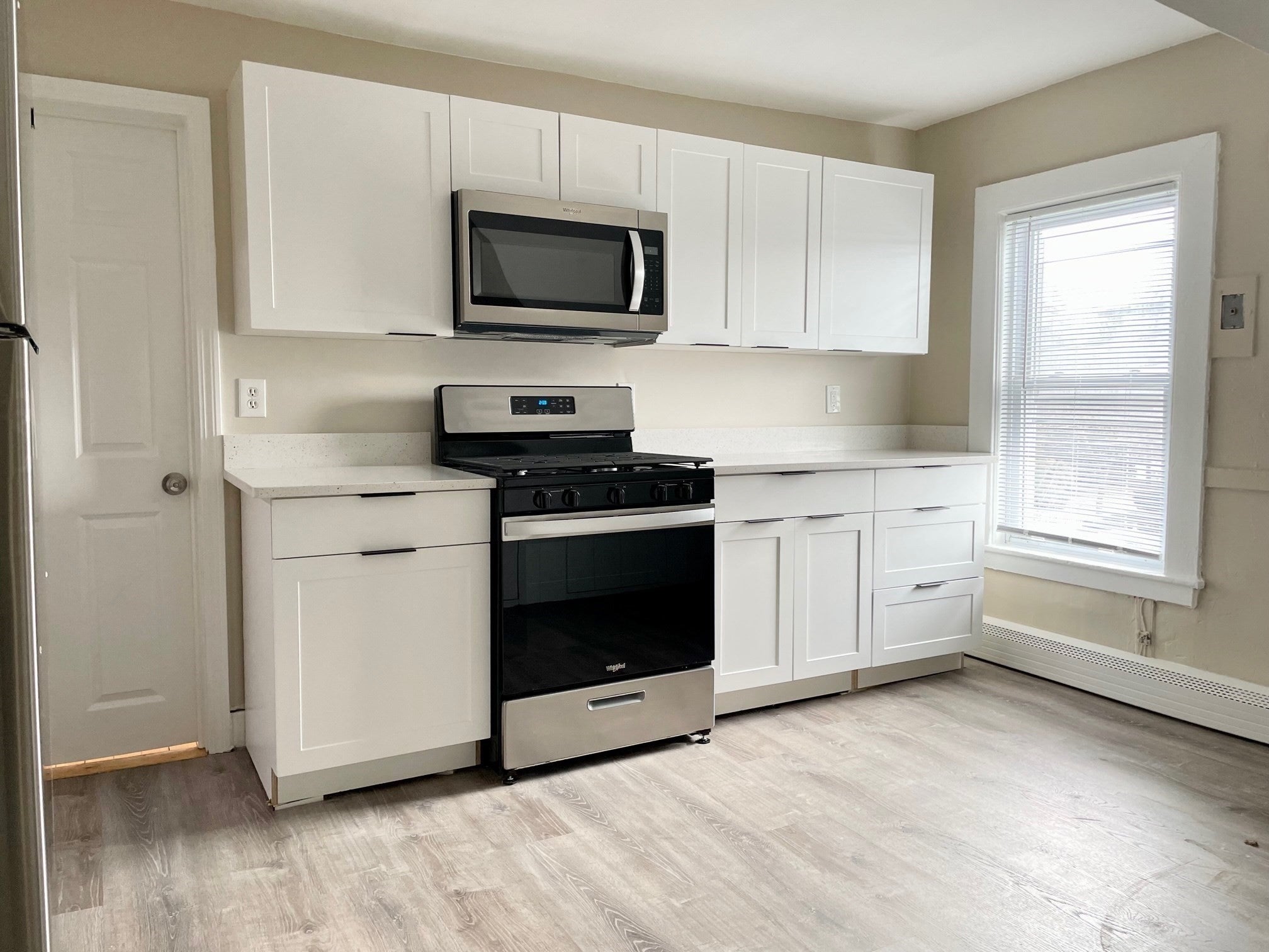 4 Loring Ave #3, Salem, MA Photo #3