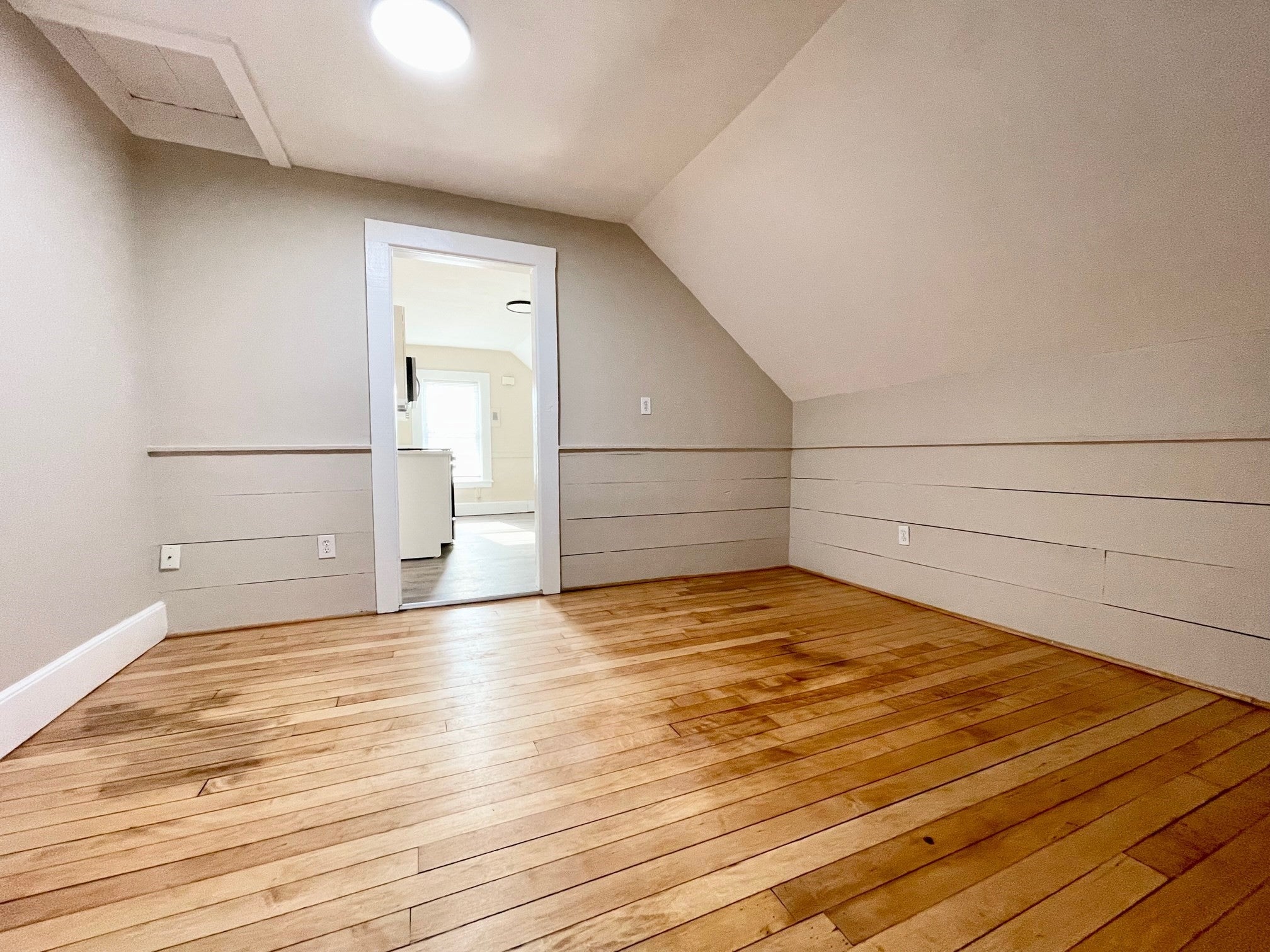 4 Loring Ave #3, Salem, MA Photo #8