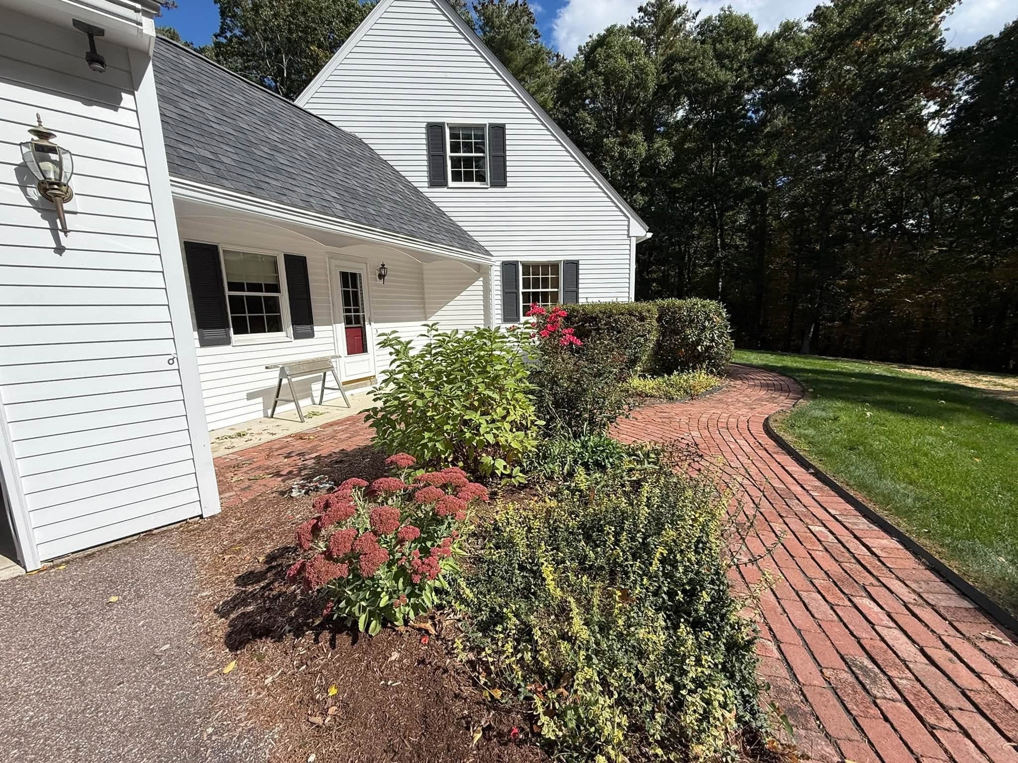 80 Old East Brookfield Rd