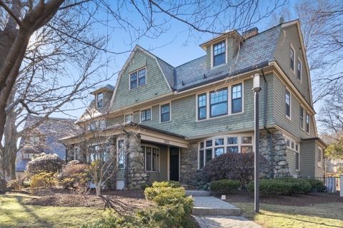 250 School St 250 Watertown MA 02472