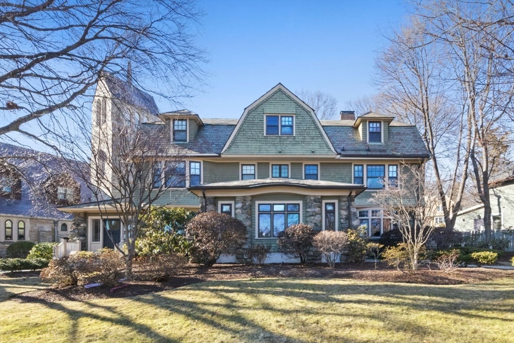 250 School St 250