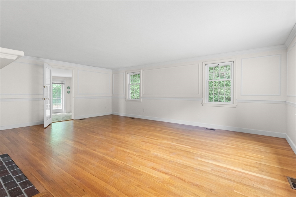 35 Grey Ln