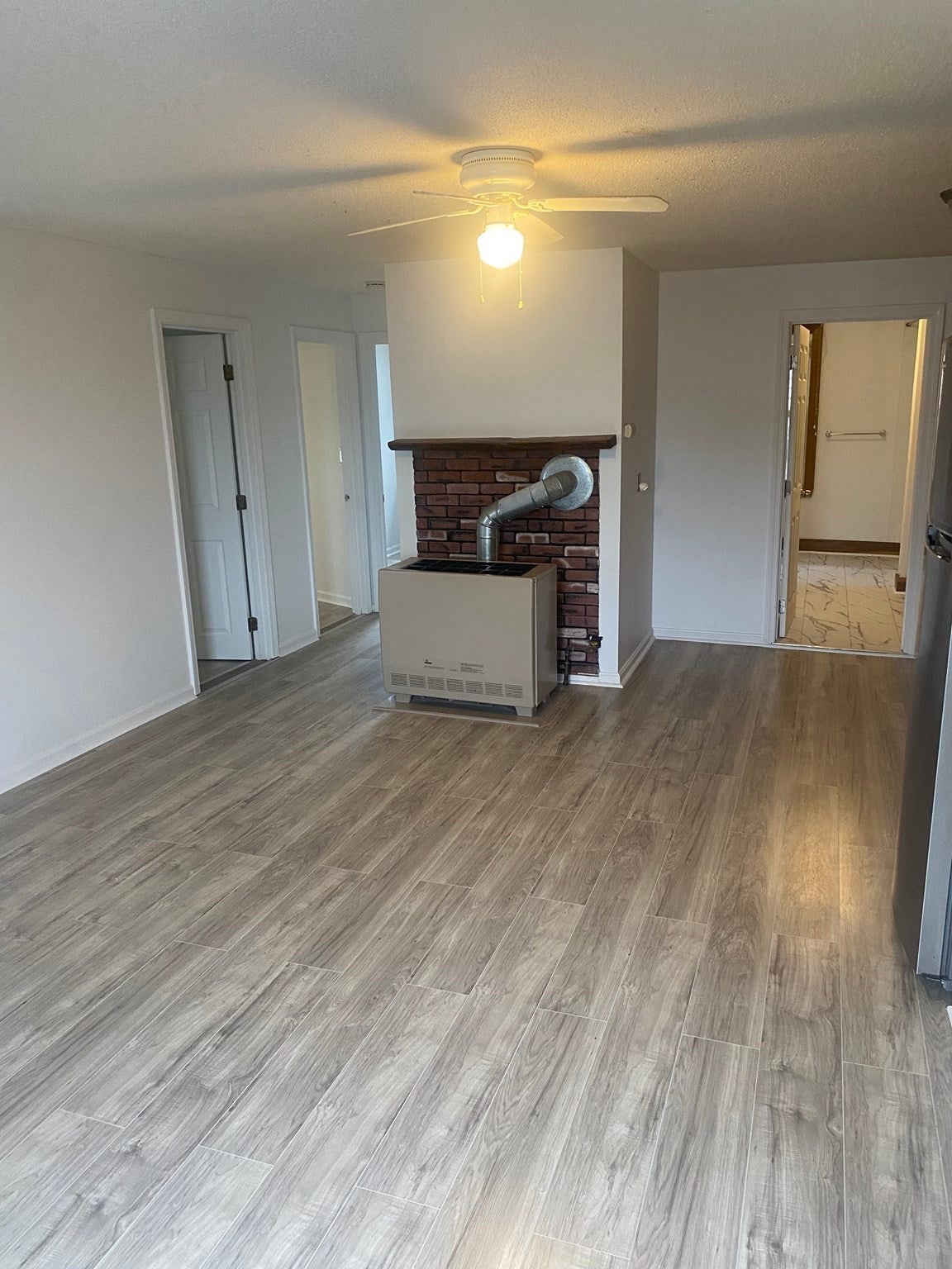 177 Nashua Street #6, Fall River, MA, 177 Nashua Street #6, Fall River, MA Photo #3