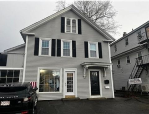 Photo of 600 Main Street #2, Shrewsbury, MA 01545 (MLS # 73500052)