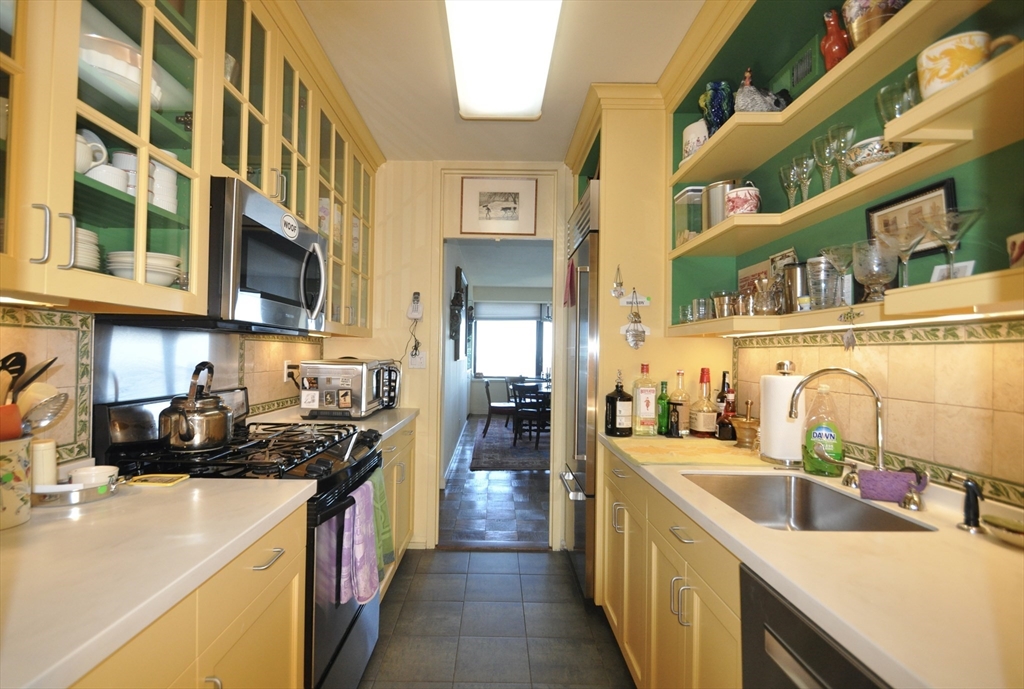 65 E India Row #PHF, Boston, MA Photo #10
