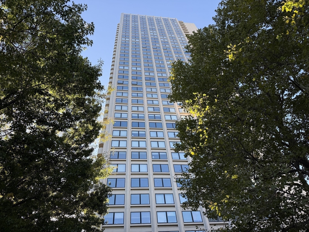 65 E India Row #PHF, Boston, MA Photo #1