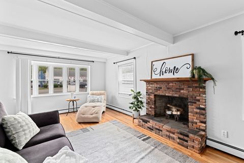 192 S Main St West Bridgewater MA 02379