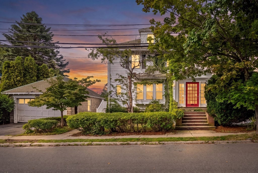 Photo of 40 Harrington Ave, Revere, MA