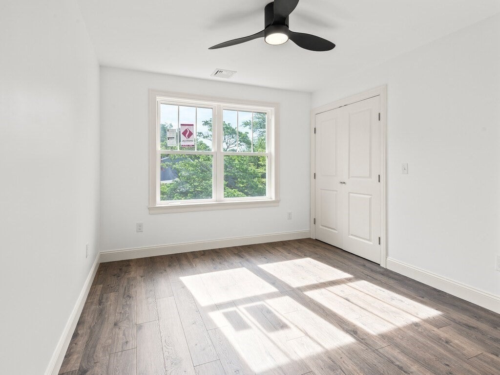 132 Barrington Rd, Longmeadow, MA Photo #29