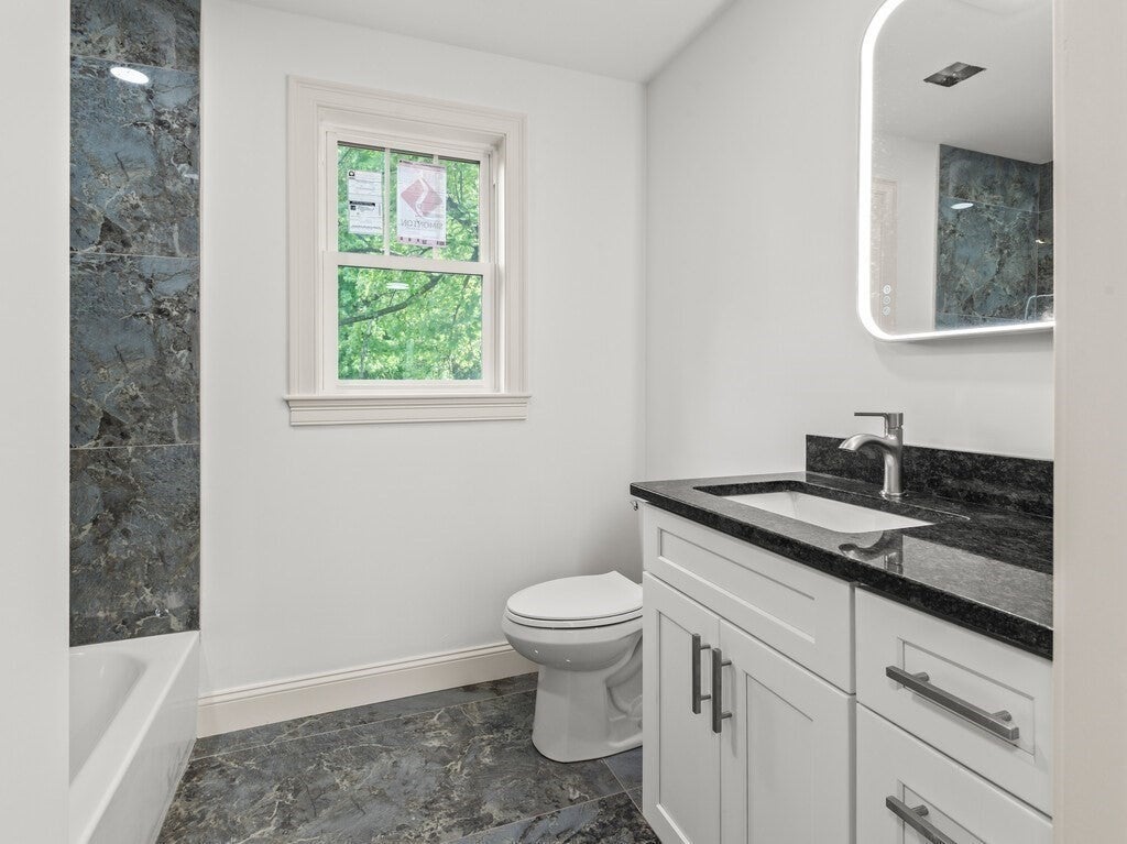 132 Barrington Rd, Longmeadow, MA Photo #30