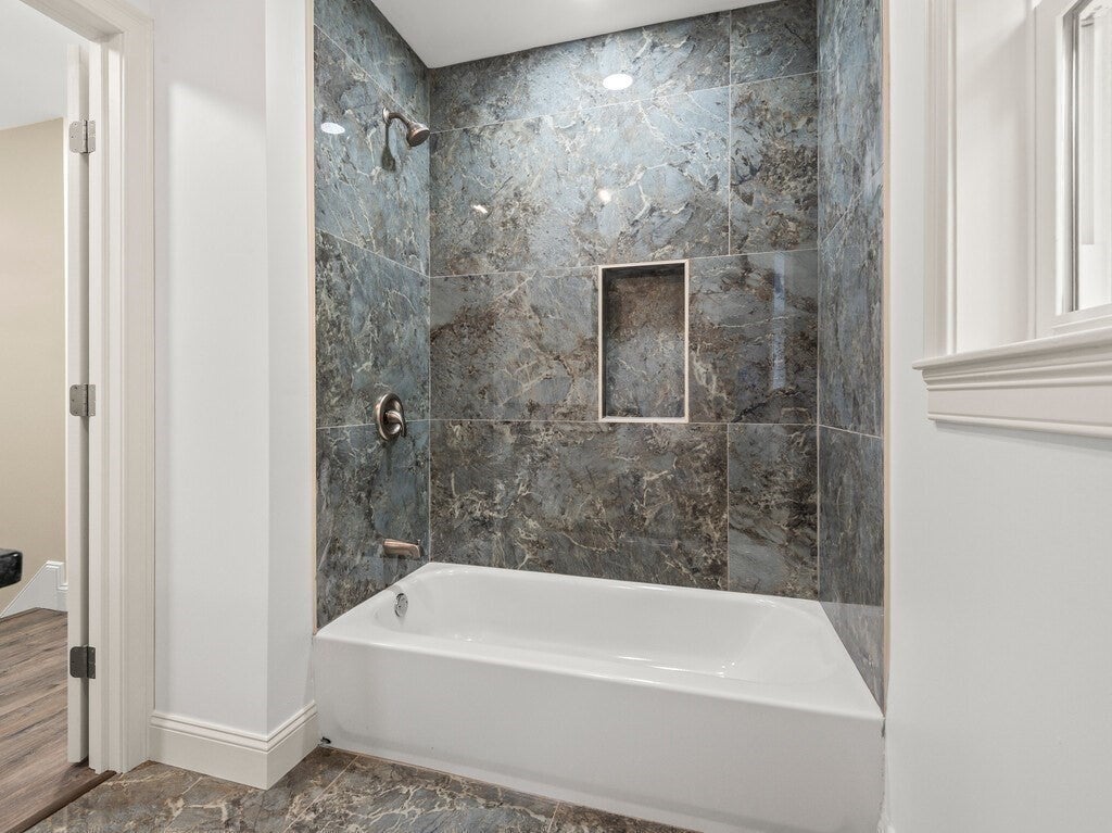 132 Barrington Rd, Longmeadow, MA Photo #31