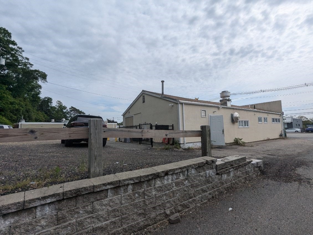 490 Atwood Ave
