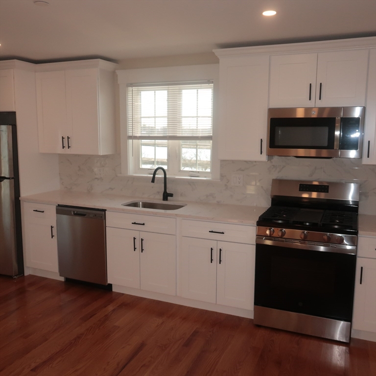 32 Newhall 2