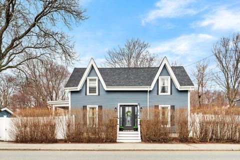 66 Salem St Woburn MA 01801