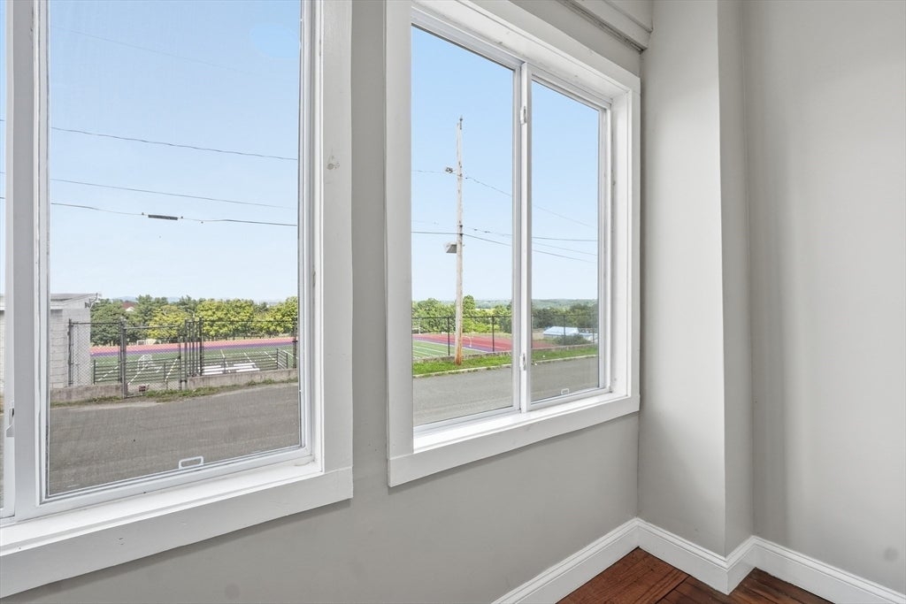 3 Park View Ter #2, Holyoke, MA Photo #20