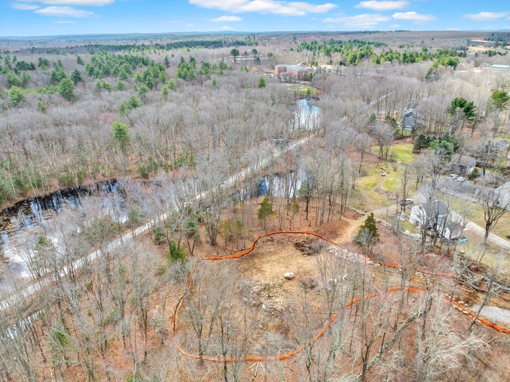 1366 Washington Street