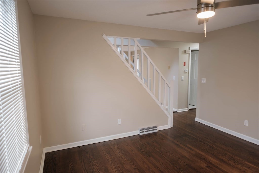 109 Powell Ave, Springfield, MA, 109 Powell Ave, Springfield, MA Photo #4