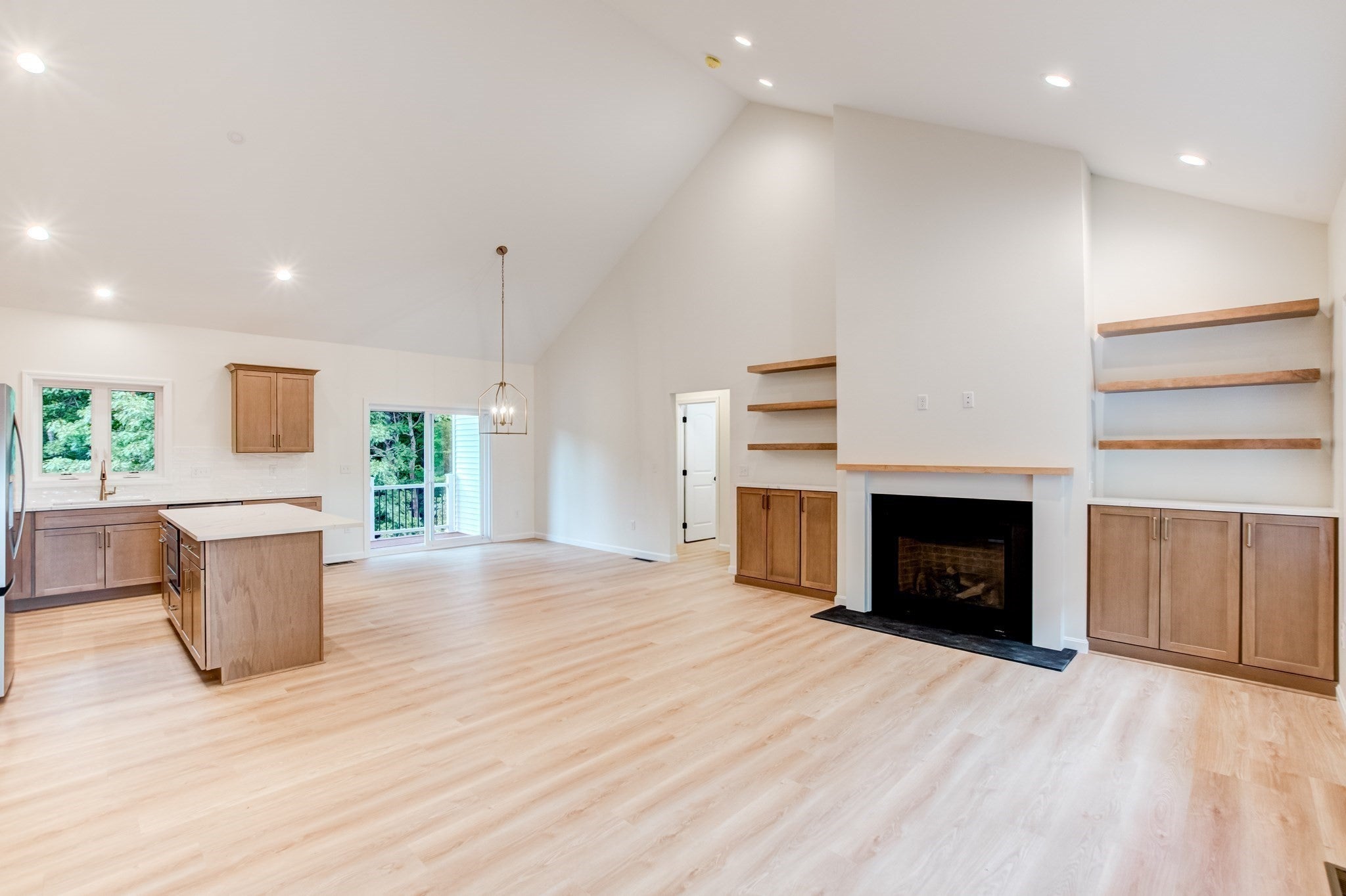 190 Petersham Road, Phillipston, MA Photo #12