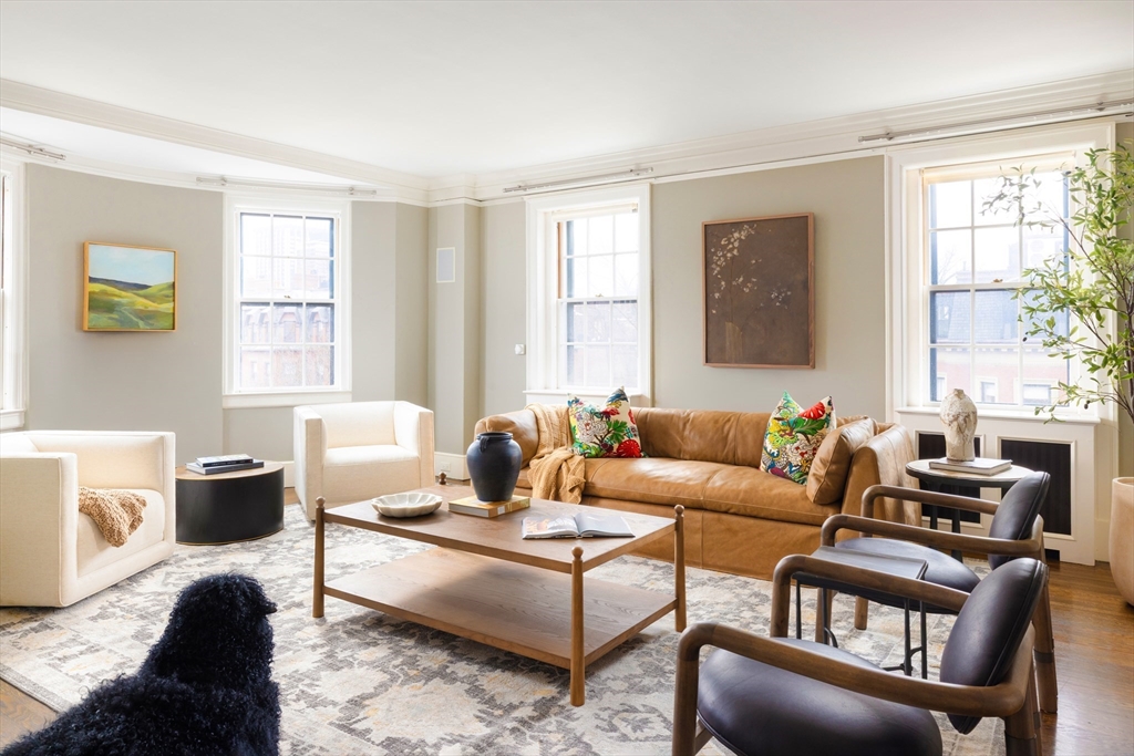 137 Marlborough St 6