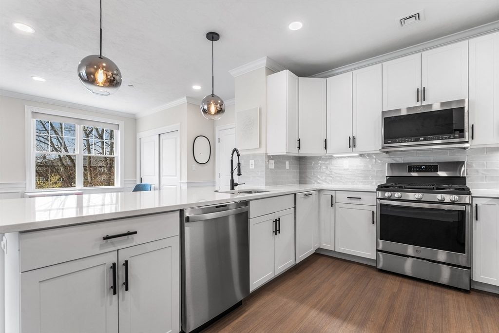 Photo of 320 Middlesex Avenue #B209, Medford, MA 02155 (MLS # 73503404)