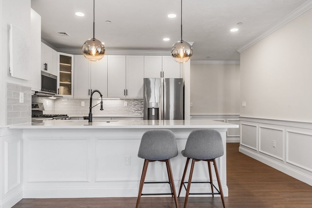 Photo of 320 Middlesex Avenue #B209, Medford, MA 02155 (MLS # 73503404)