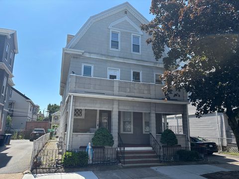 27 Wisconsin Avenue Somerville MA 02145