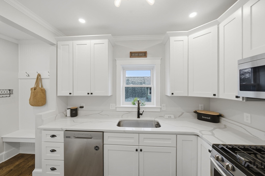 24 Prescott St #3, Boston, MA Photo #12