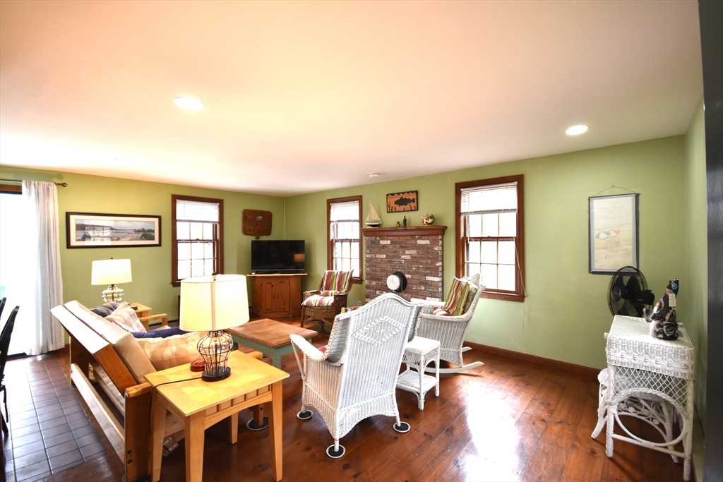 17 Old Colony Ave, Wareham, MA Photo #12