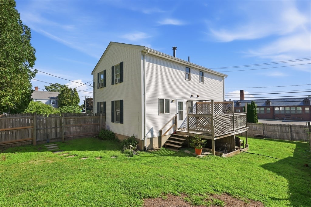 3-5 Hamar Dr