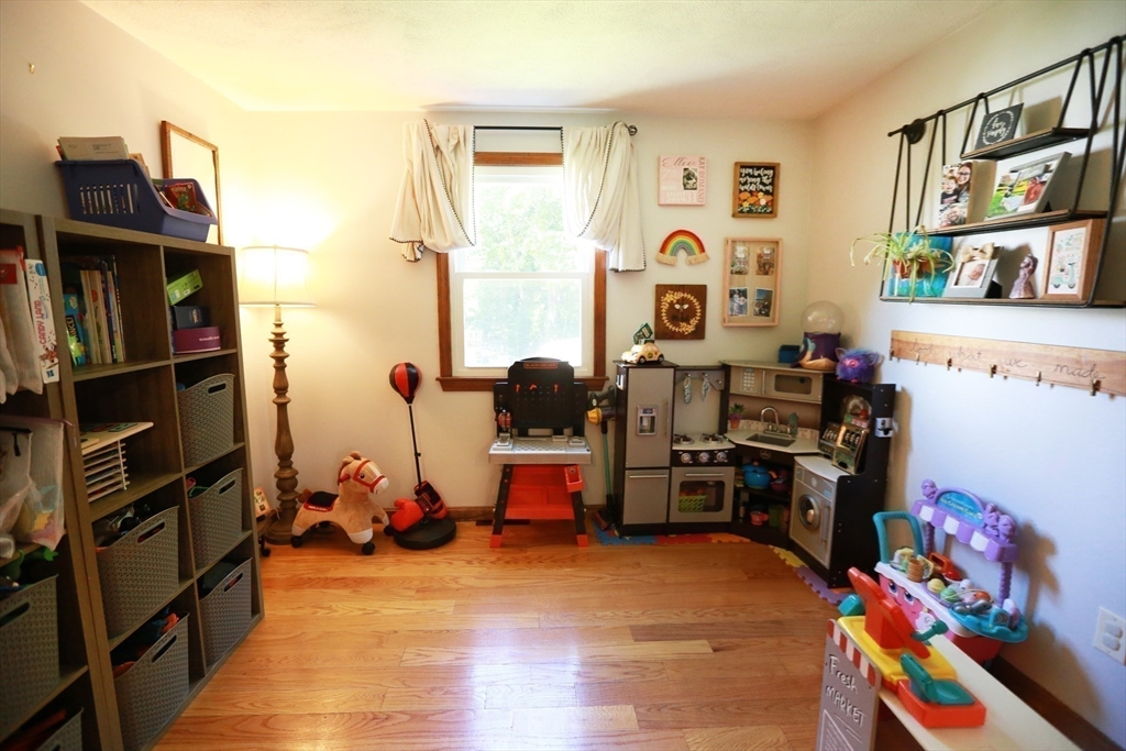 450 Summer St, Bridgewater, MA, 450 Summer St, Bridgewater, MA Photo #11