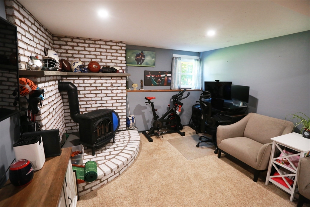 450 Summer St, Bridgewater, MA, 450 Summer St, Bridgewater, MA Photo #22