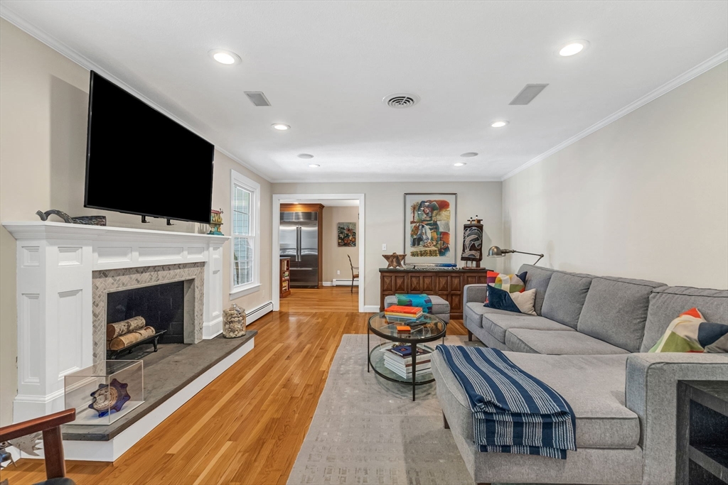 180 Meetinghouse Circle