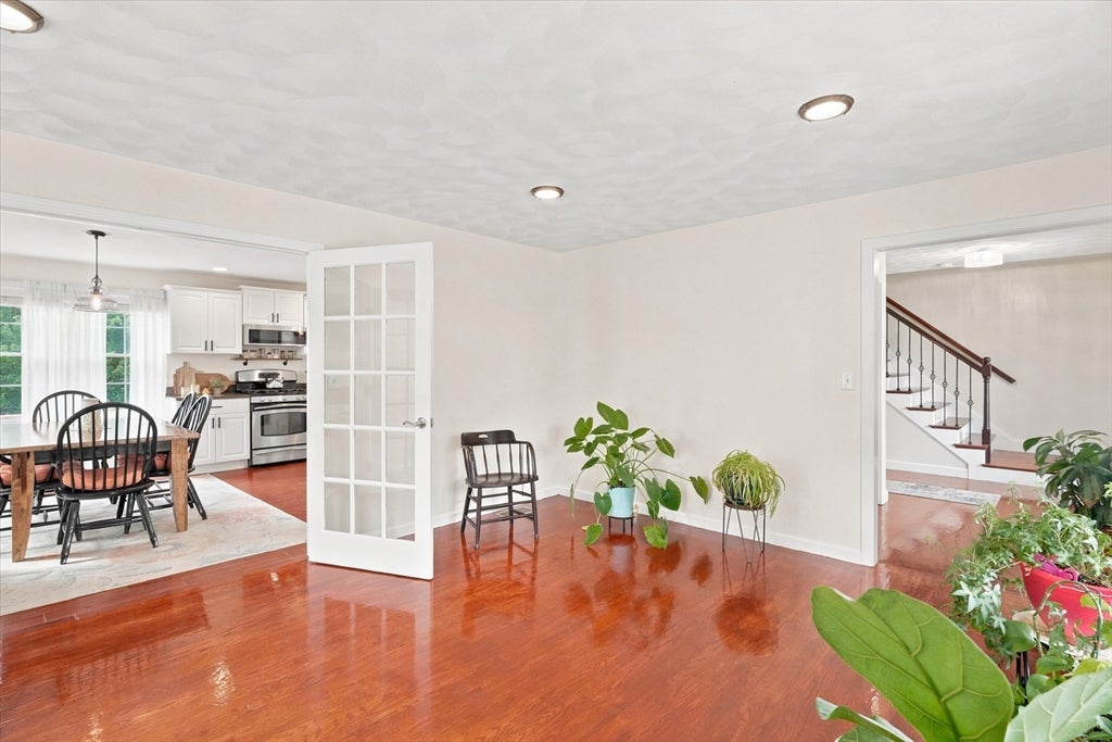 33 Fairway Dr, Woburn, MA, 33 Fairway Dr, Woburn, MA Photo #16