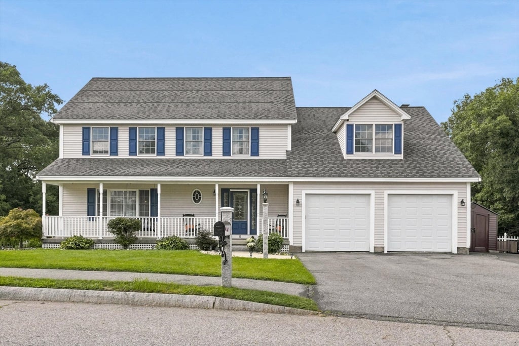 33 Fairway Dr, Woburn, MA, 33 Fairway Dr, Woburn, MA Photo #2