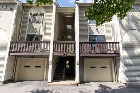 135 Broad St 2B3 Hudson MA 01749
