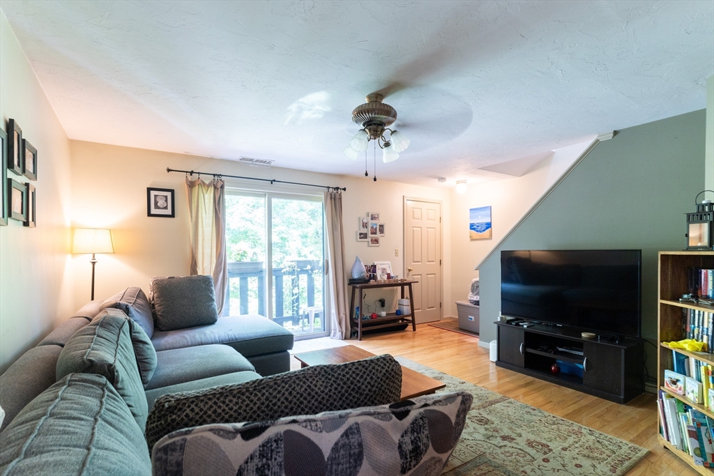 135 Broad St 2B3