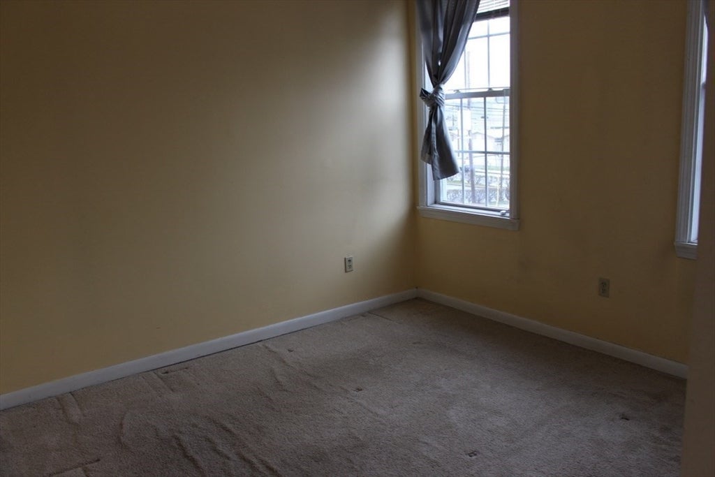 12 Walnut St #1, Natick, MA, 12 Walnut St #1, Natick, MA Photo #12