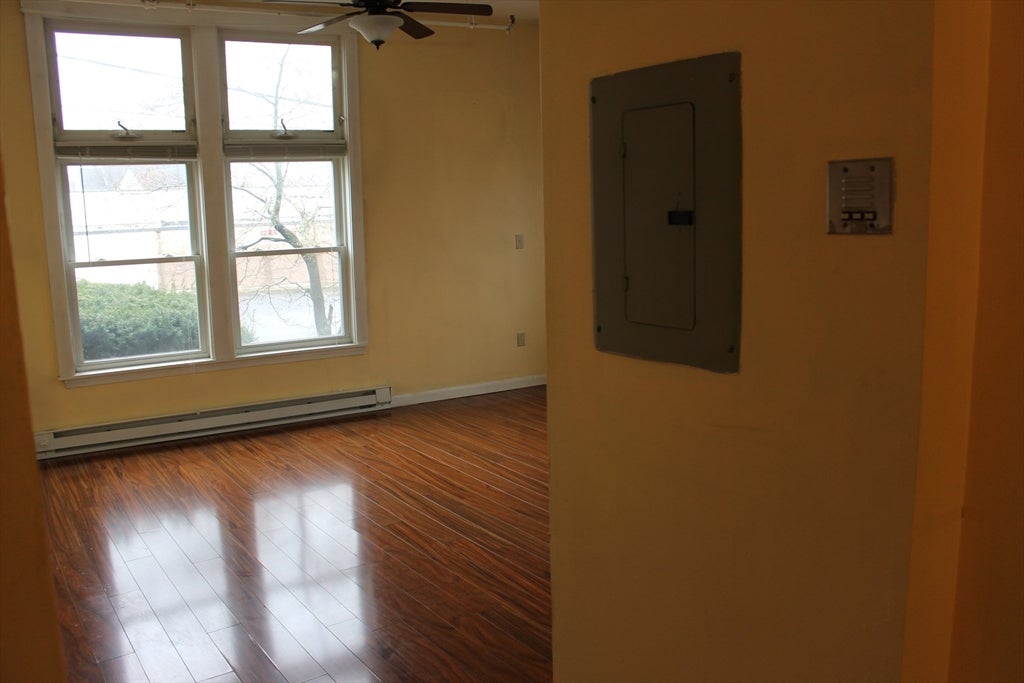 12 Walnut St #1, Natick, MA, 12 Walnut St #1, Natick, MA Photo #6