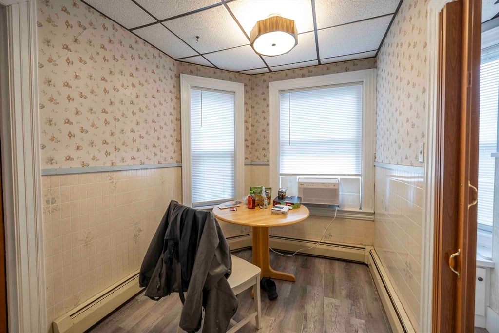 1025 Globe St, Fall River, MA, 1025 Globe St, Fall River, MA Photo #27