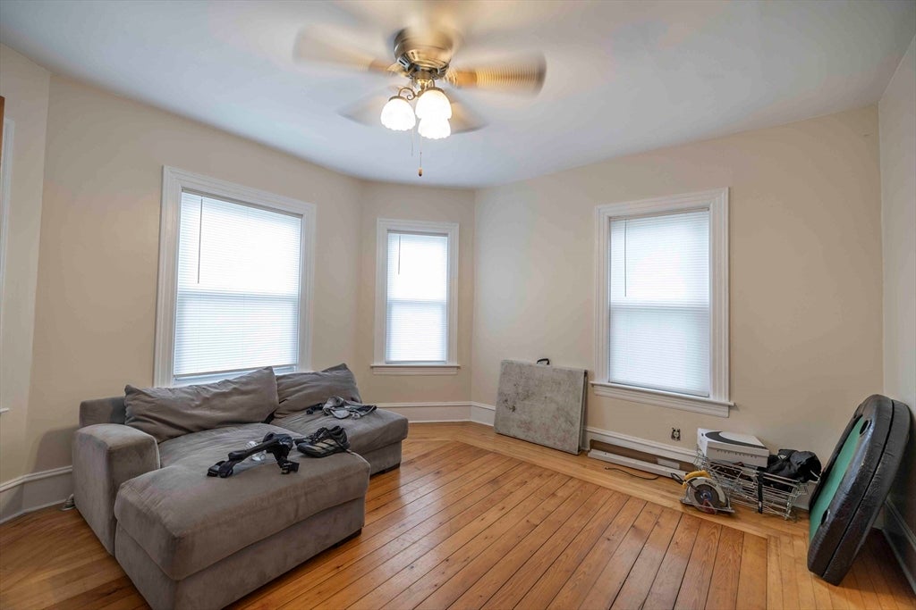 1025 Globe St, Fall River, MA, 1025 Globe St, Fall River, MA Photo #23