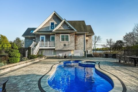 Photo of 517 Pearse Rd, Swansea, MA 02777 (MLS # 73512880)